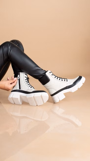 Bota Coturno